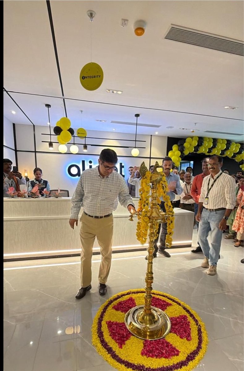 NaFaUpSpo's tweet photo. #AlightSolutions has opened its third office and second Global Capability Centre #GCC in #Chennai. Spread across 35,000 sq. ft., the new facility can accommodate 400 engineers

#Alight #IndiaTech #BusinessGrowth https://t.co/3xednCxRa5