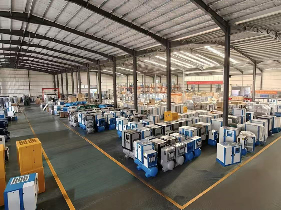 UMWAir's tweet photo. Top-rated rotary screw compressors: What buyers want 🔥

UMW Air (4-355 kW, CE certified): energy efficiency, OEM options &amp; 24/7 support. 🏭

What matters most to you? Comment Below

📩 info@umwair.com
📱 +86 150 5314 8082

#UMWAir #AirCompressor #screwcompressor https://t.co/YknXmJkjwl