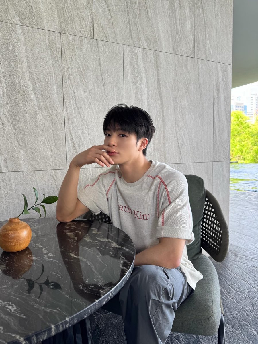 truerichbin's tweet photo. 아무리바도 헤게 무심다정왼 https://t.co/fa3fPExqK1
