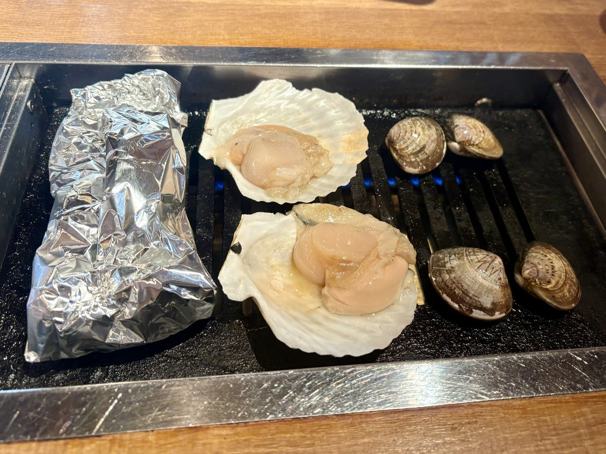 oshienai's tweet photo. 浜焼きします https://t.co/0XJC1rWZ19
