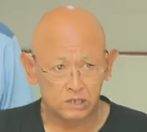 simo64122132's tweet photo. 【性的暴行か】56歳男を逮捕｢性欲が抑えきれなかった｣  千葉 https://t.co/prdtNJrbaD @YouTubeより 
本物の変質者
こういうのはこの世に要らない
秋田英男（2026年8月現在、56歳） https://t.co/6KhBqNfM3A