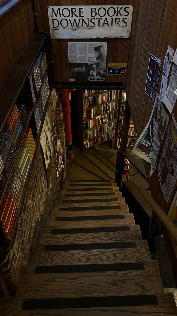 IamSriSudharsan's tweet photo. Money can't buy happiness, but it can buy books ///// https://t.co/em7HZlZJyv