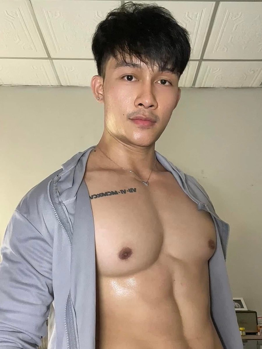 touchtwit_x's tweet photo. เสวค้าบบบ 😆😆😆 https://t.co/FmHUJZ3T3e