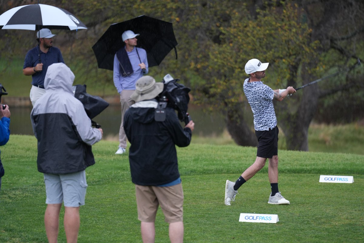 GOLFPASS's tweet photo. The first-ever Big Break Qualifier (powered by @blueteesgolf) might just have one of the most thrilling finishes to any golf event in 2026, writes our @TimGavrich: https://t.co/YvgGf95CEi https://t.co/7nxYMKSMzu