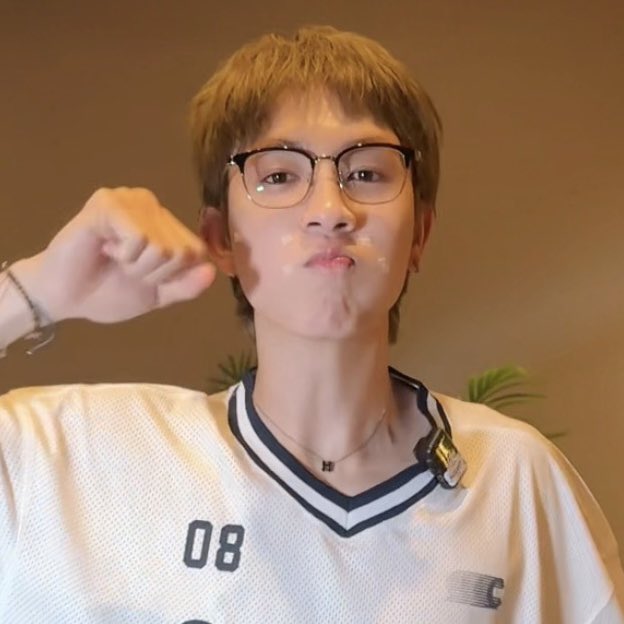 mababyong's tweet photo. อายัยกมกมกกมกมกม🥚🥚🥚🥚🥚 https://t.co/G2D6ikyt0u