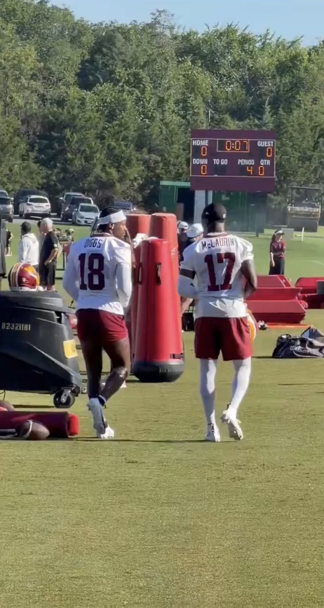 WeeklyAudible's tweet photo. I just can’t help but see them 🥹 https://t.co/0UqhKBIlkj