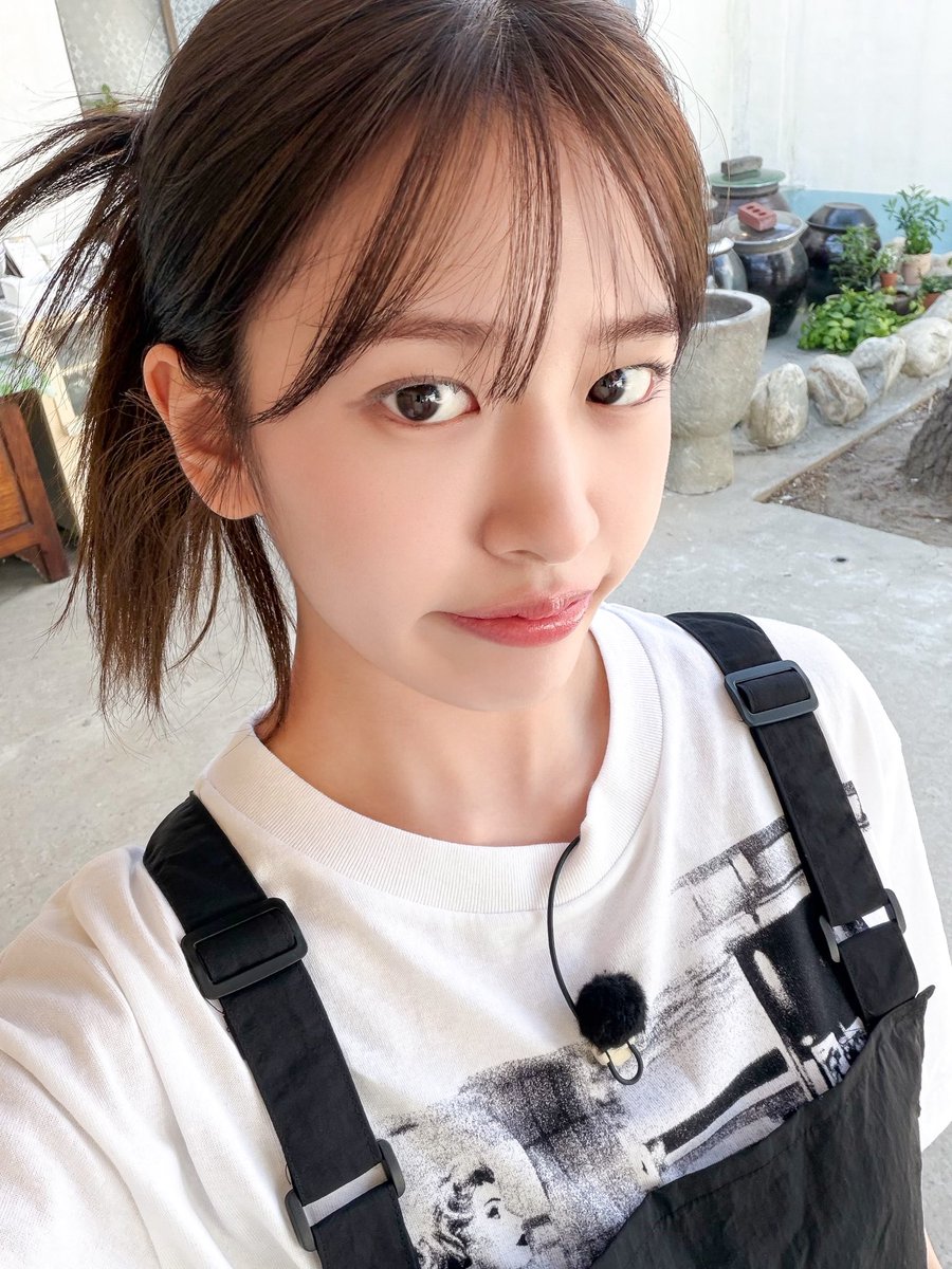 IVEstarship's tweet photo. [📸] 
260807 tvN #우주떡집

#IVE #아이브
#ANYUJIN #안유진 https://t.co/phgvFvOTHG