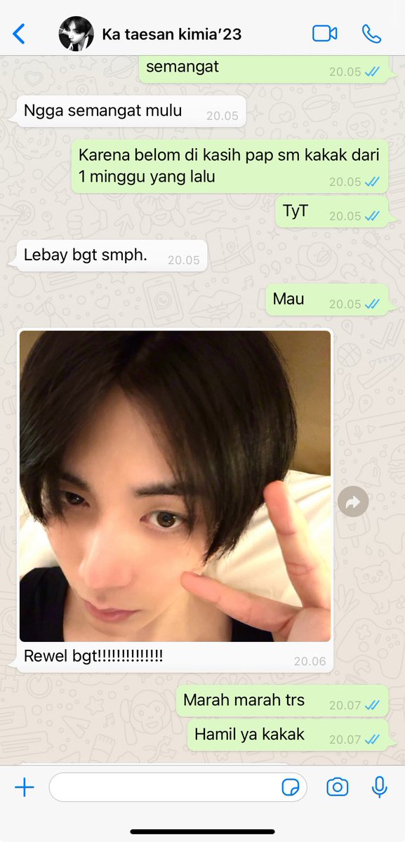 fishoutwaters's tweet photo. Mau ngasih kabar progress pdkt maba ihan sama komdis tesan aja.. https://t.co/Ue26xBQ3zh