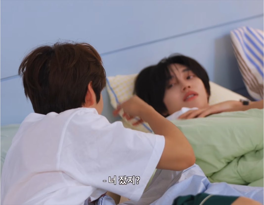 madgurlclub's tweet photo. ขนาดไม่ได้นอนข้างกัน กุยอม https://t.co/XBiZVbhxTi