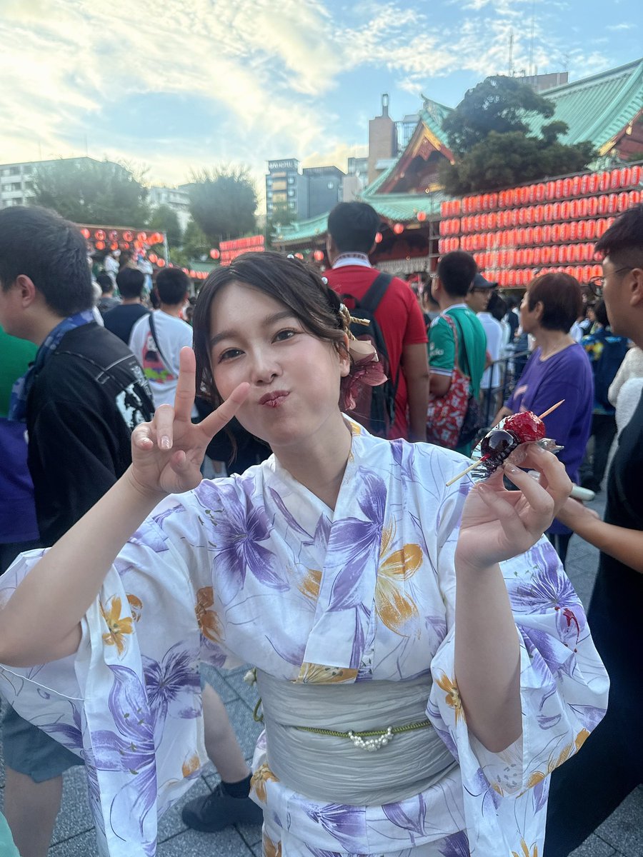 Kozakai_Yurie's tweet photo. #神田明神納涼祭り

ありがとうございました！！
特典会も、アニソン盆踊りも
今年も楽しすぎたーーー✨

来年も楽しもうね❤️ https://t.co/Y2NJ2Iv4iL
