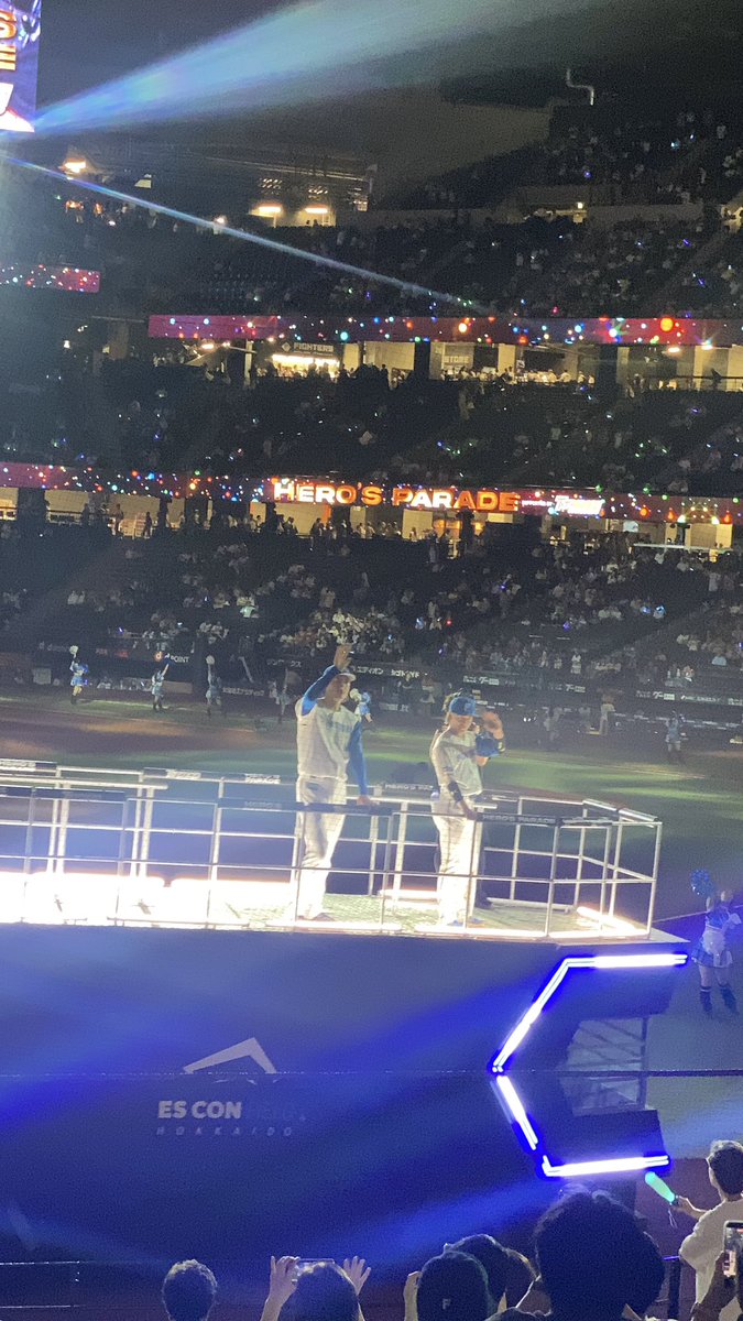 makomjzz's tweet photo. やったーサヨ���ラはむほー
#lovefighters 
#柳川大晟　選手
#矢澤宏太　選手
#達考太　　選手 https://t.co/LOAesHujS4