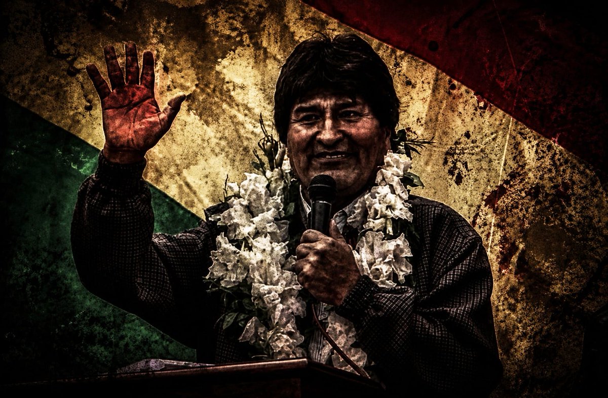 dani_bravoooo's tweet photo. @evoespueblo Lo que en realidad deberia decir: Celebramos la independencia rindiendo homenaje a los bloqueos criminales que financié y a mis fieles seguidores, listos para marchar y victimizarme. Somos los herederos directos del despilfarro público, las barcazas chinas y el Fondo Indígena. https://t.co/8KiXDJgG2G
