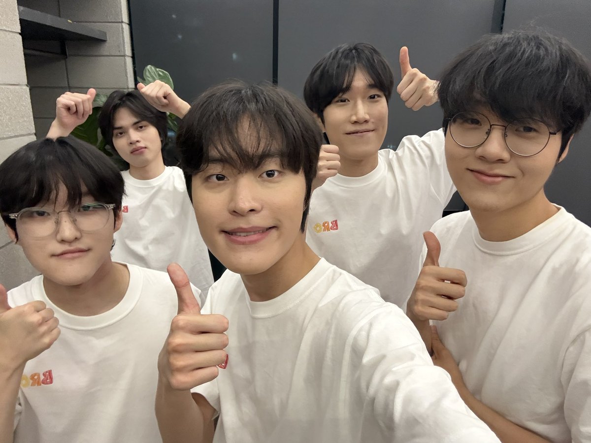 Brionesports's tweet photo. 오늘 우리 집 에어컨은 끌게 -
한진 브리온 승리가 너무 시원하니까 💙 https://t.co/meDJCQ7Kz1