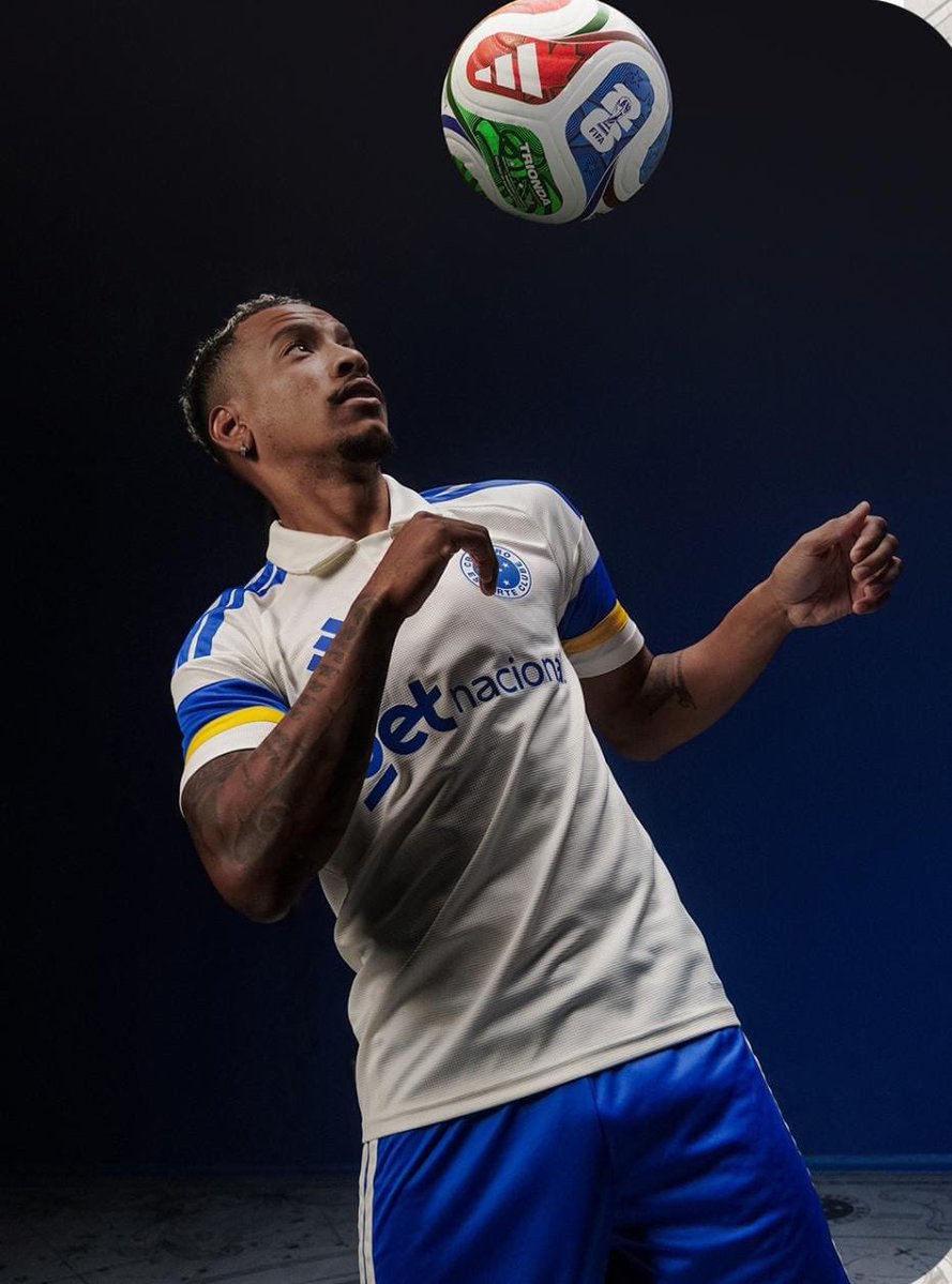 atalamari's tweet photo. não tem jeito ele nasceu pra jogar no cruzeiro https://t.co/QGCNPyw9d2