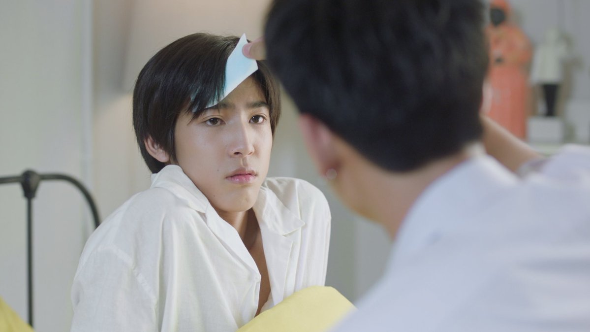 ppeemkrit's tweet photo. ถอดเสื้อทำไมอะะะ!! 

MAKE IT RIGHT FRIENDSHIP
#MIR2026EP4 https://t.co/fDKLwaFffA