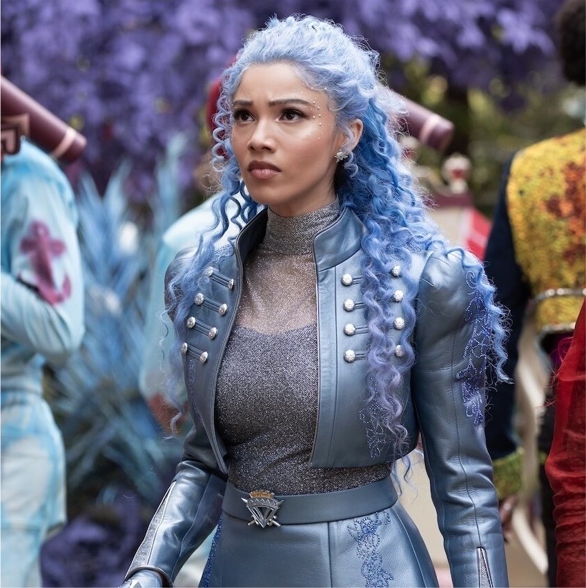 descendantstrr's tweet photo. 🚨 Malia Baker is set reprise her role as Chloe Charming for a cameo in Hidden Heroes: a Descendants Story https://t.co/Vz002M1Lre