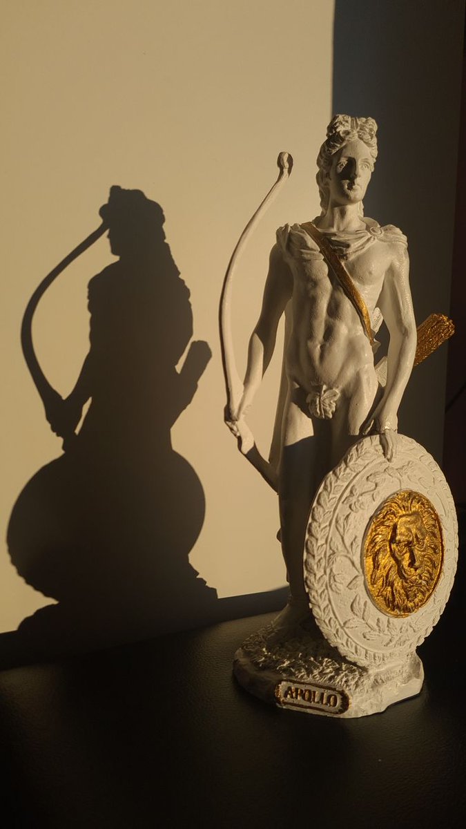 sharkbu0y's tweet photo. ⋆⭒˚.⋆ #AtlantisServerParty

i'm hayu, child of apollo. all my life, i've been told that i belong to golden hours and warm colours. isn't it strange how everyone could see the sun in me before i even knew why? sometimes some things know your heritage before you do. https://t.co/u68Bk5aE3l