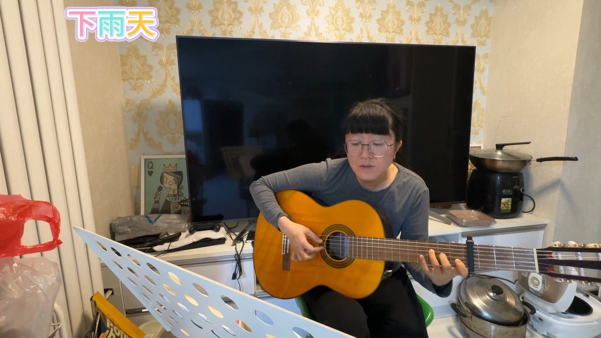 veeuvimymavo's tweet photo. Lost in the warm guitar riffs u0026 soft vocals—this track just turned my rainy commute into a cozy little music escape ， https://t.co/j3Rxwqvxyg