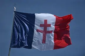 siab5zn9's tweet photo. Tout le monde se souviendra en avril prochain que le RN en plus d'être une mafia , n'a jamais dénoncé les crimes immondes commis par la Russie de Poutine . La majorité des français n'en veut pas . Le RN est un parti foutu !
Gloire à la France , à l'Europe !
Slava Ukraïni ! L'ingérence de la ruZZie est vaine, le peuple français ne se soumettra jamais ni à la barbarie , ni aux intentions malveillantes d'un milliardaire QUI SOUTIENT UN PARTI INVITANT LA LOI DE LA JUNGLE EN FRANCE ! 🇫🇷🫡