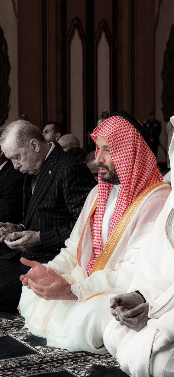 5aledzMBS's tweet photo. اللهمّ إنا نرى فيه طموحنا ومجدنا ... 
اللهمّ سـدّد خُـطاه وحـقق رؤيتـه 🇸🇦 https://t.co/A4fvSNTq9h