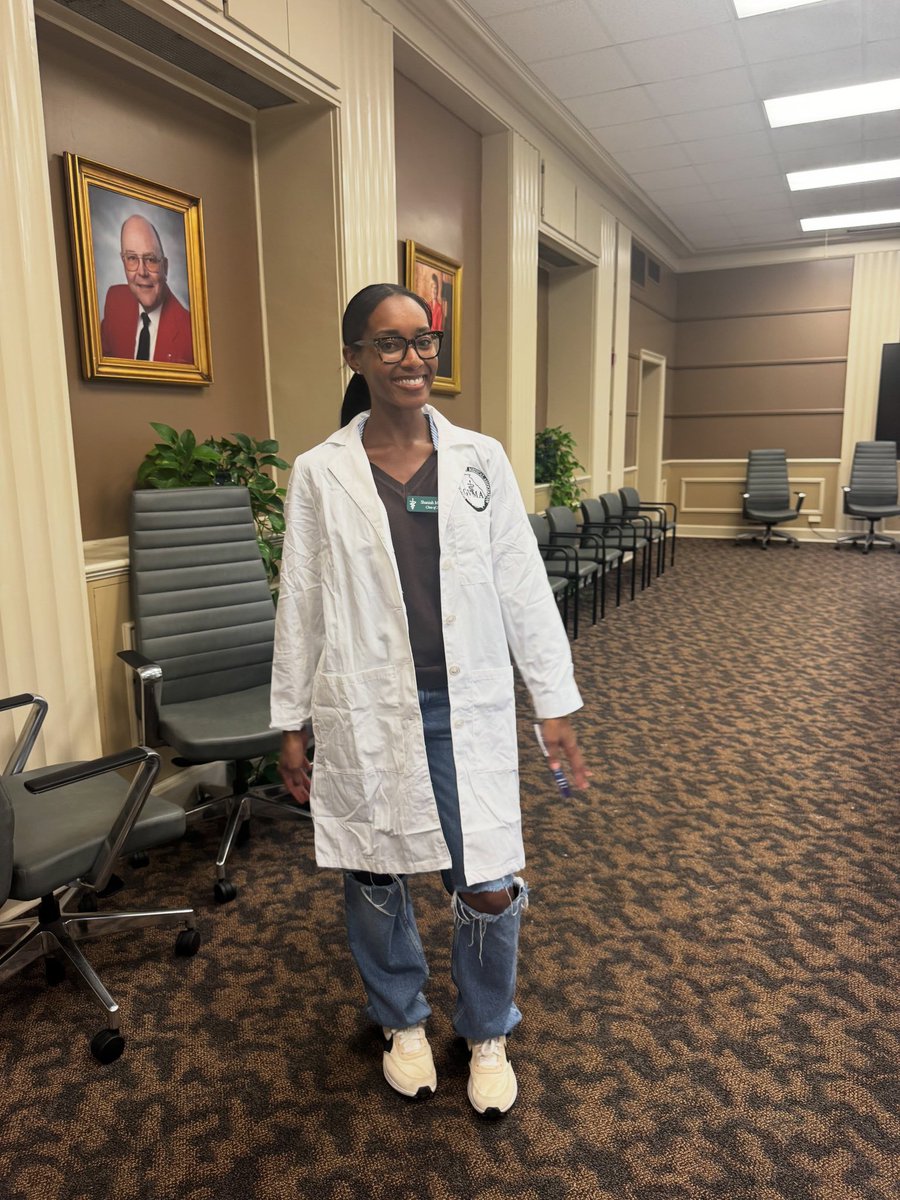 wavecheckers's tweet photo. Jermaine Dupri’s daughter Shaniah started veterinarian school 👩🏽‍⚕️ https://t.co/mFatfkjvGq