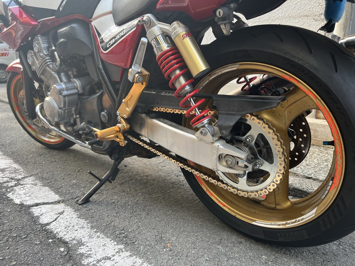 syaguya's tweet photo. #バイク乗りとして軽く自己紹介

名前：山本
性別：男
身長：173cm
年齢：25
住み：熊本
愛車：CB400SB
好きなコース：峠 海岸線
特徴：距離ガバ

リターンライダーです、熊本に帰ってきてバイク友達が少ないので仲良くしてください https://t.co/1KAQUilf1L