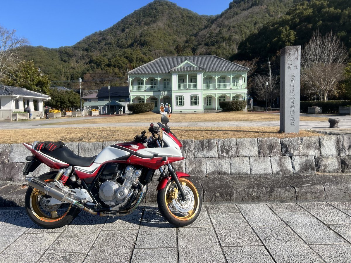 syaguya's tweet photo. #バイク乗りとして軽く自己紹介

名前：山本
性別：男
身長：173cm
年齢：25
住み：熊本
愛車：CB400SB
好きなコース：峠 海岸線
特徴：距離ガバ

リターンライダーです、熊本に帰ってきてバイク友達が少ないので仲良くしてください https://t.co/1KAQUilf1L