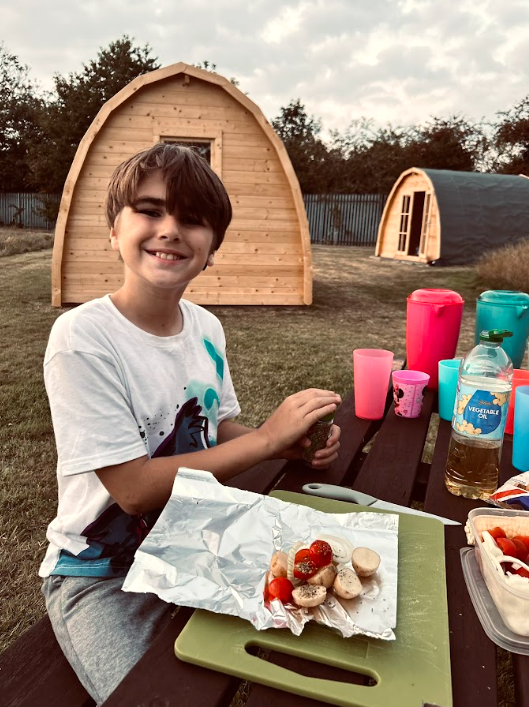 SENMAGAZINE's tweet photo. More than a holiday
David Swanston on residential summer camps for children and young people with visual impairments.
https://t.co/7sJSl0EeyV
#Holidays #residentialsummercamps #visualimpairment #developindependence #newactivities #safeenvironment #Friendships https://t.co/qvPSqJtg6e