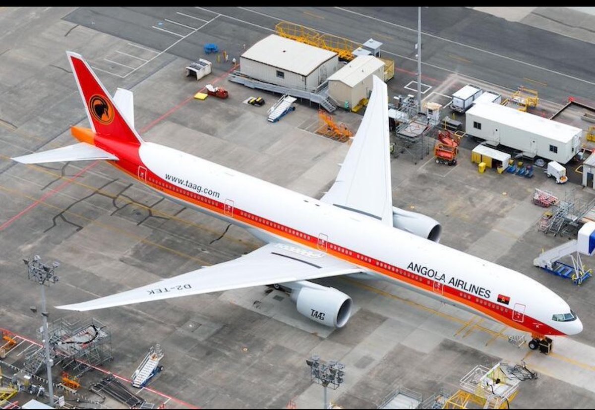 JssicaMariv3t's tweet photo. Sinceramente, é importante esclarecer os factos antes de acreditar em tudo que circula. A TAAG já veio a público desmentir a informação. ✈️🇦🇴
#Angola #TAAG #Moçambique #Actualidade https://t.co/iNsv5iCoCN