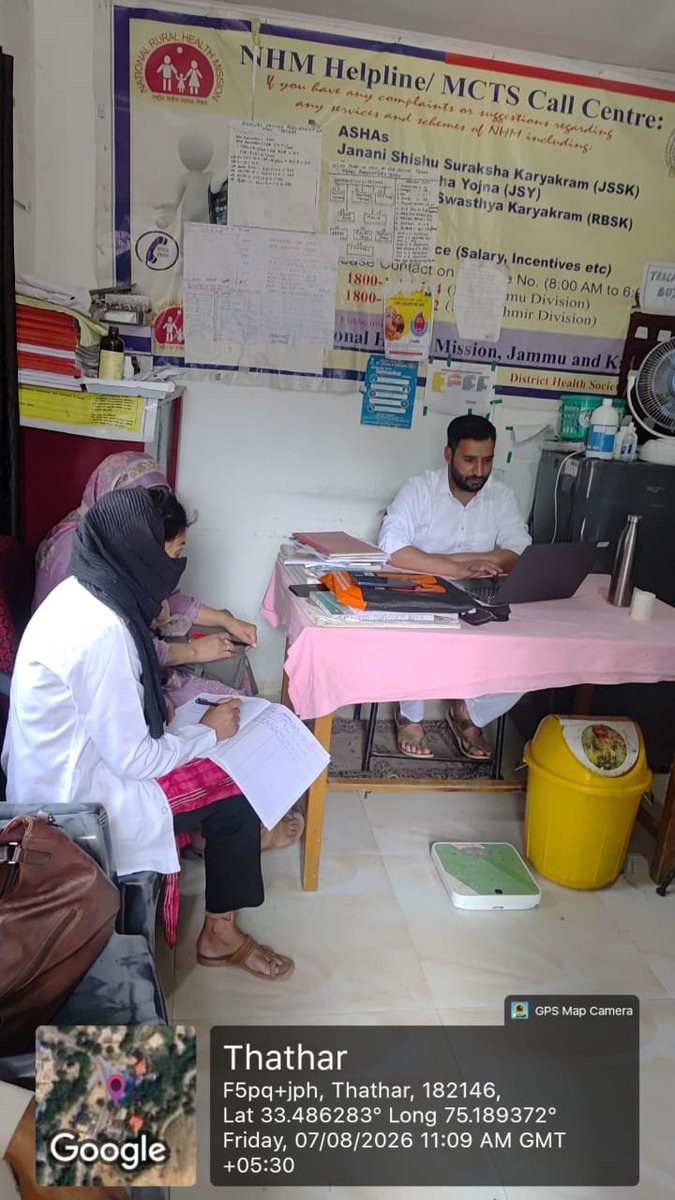 sdhbanihal's tweet photo. Nikshay Shivir (Hand-Held X-ray Screening Camp) successfully conducted at AAM Tethar under the guidance of BMO Banihal, Dr. Opinder Singh, as part of the 100 Days TB Mukt Bharat Abhiyaan (NTEP) for early TB detection in rural communities.
#TBMuktBharat #NTEP #Banihal https://t.co/PJ4g52t4n5