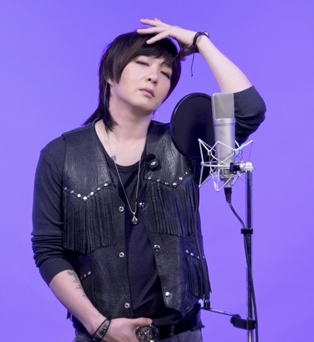 Havy_btob's tweet photo. 진짜 그때가 보여서 미칠것 같음 ㅋㅋㅋㅋㅋㅋ

2026                                       2012 https://t.co/3RA85HbYmd