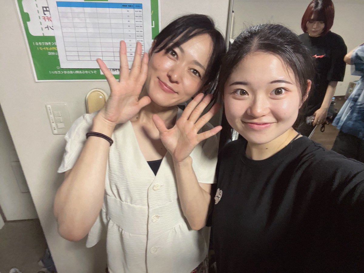KaoriKawabuchi's tweet photo. 8/26〜30出演‼️
中目黒ウッディシアター

ヒーローの奥さんを演じます‼️見たことない川渕を見られるはず☺️✨
是非見に来てくださいね！！
🎫 https://t.co/gUctNklPna
川渕かおりを選んでね✨ https://t.co/rqy9GgB2KG