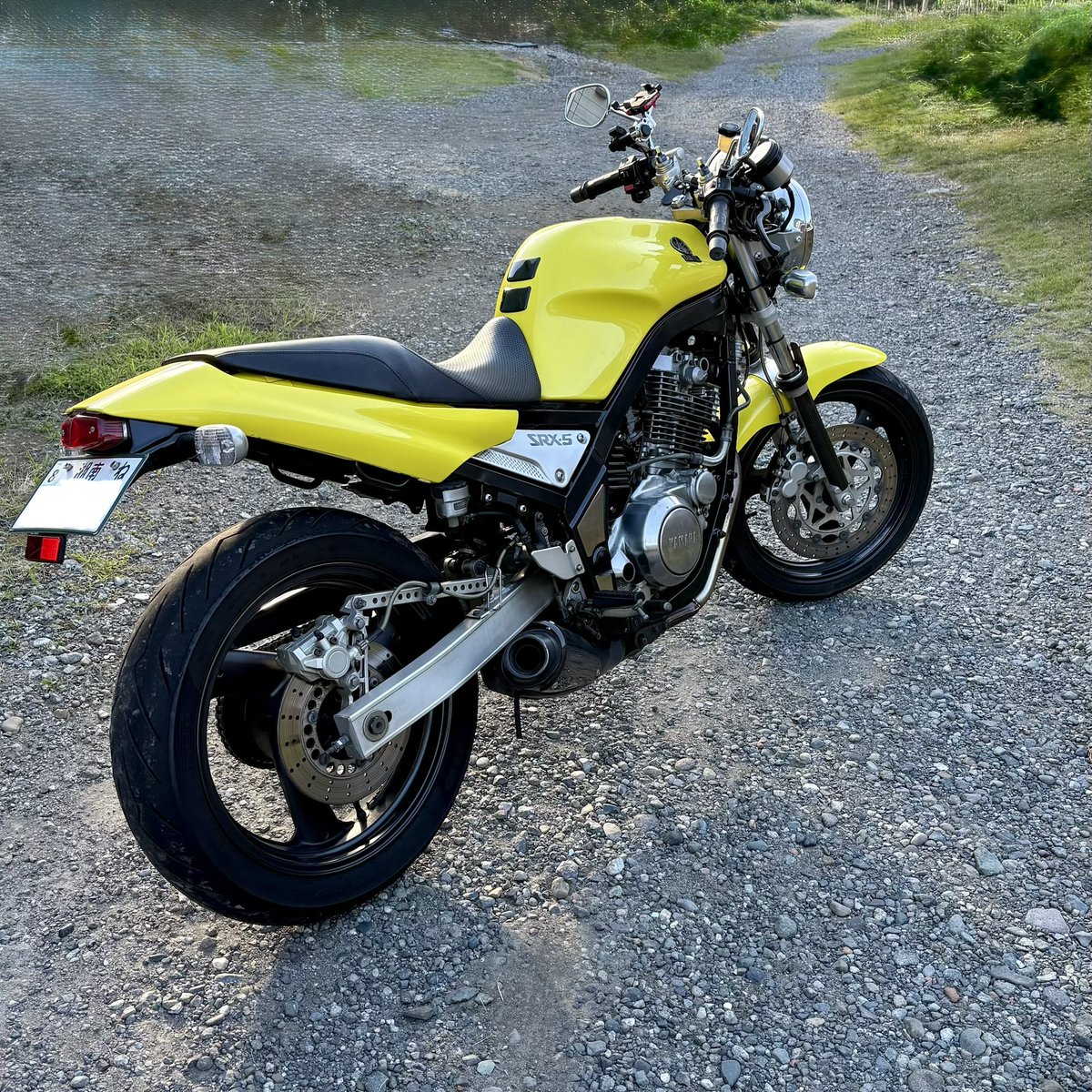wheels_90's tweet photo. タンデムステップとベルトを外して終了。
この車体では5回目の車検でした。

日曜日はman3どうしようかな？ https://t.co/SfFvEQzzwh
