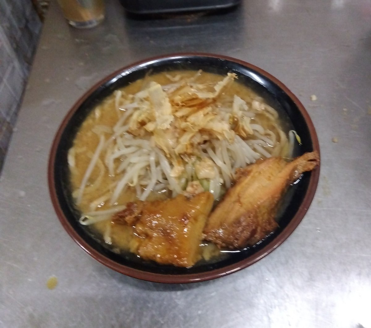 PalaceRamen's tweet photo. 通常営業中❗️注文時に「X見ました」
と伝えればフライドオニオンサービス❣

昨日の１杯、
味噌ジロー https://t.co/nevxmeNyeN