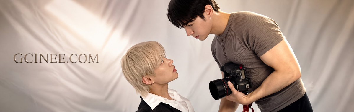 gcinee2's tweet photo. Uncovered, starring Jeon Taehyeon and Son Jiung
The story follows a photographer who unexpectedly reconnects with his ex, bringing the two back into ...
#Uncovered #JeonTaehyeon #SonJiung #벗는사이 https://t.co/vAyjcJK4i8