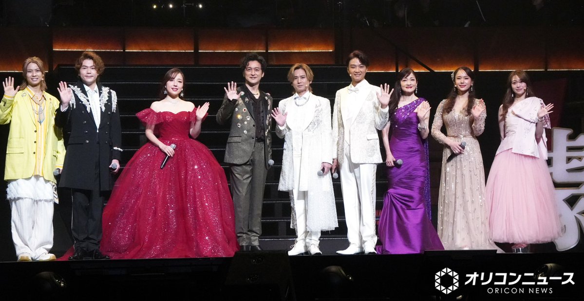 oricon's tweet photo. 堂本光一＆井上芳雄が導く
謎に包まれた「帝劇ライブ」開幕❗️
⠀⠀
どんな“帝コン”になる？
堂本「わかりません」と断言
https://t.co/9ZjRZw7wQr
⠀
『New HISTORY COMING ARENA LIVE』
堂本光一、井上芳雄
島田歌穂、平原綾香、ソニン、佐藤隆紀
桜井玲香、岡宮来夢、石丸幹二
⠀
#帝コン https://t.co/aK4xRzX2wM
