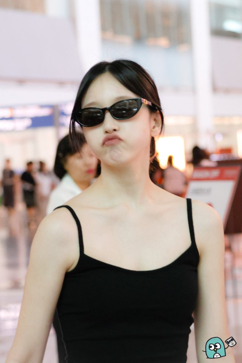 rukachan_room's tweet photo. 260807 ICN 
口ぷくぷくしてて可愛い🤭
SKIIファイティンᕦ(ò_óˇ)ᕤ
#TWICE #트와이스 #MINA #ミナ #미나 https://t.co/nbLIzAbQyw