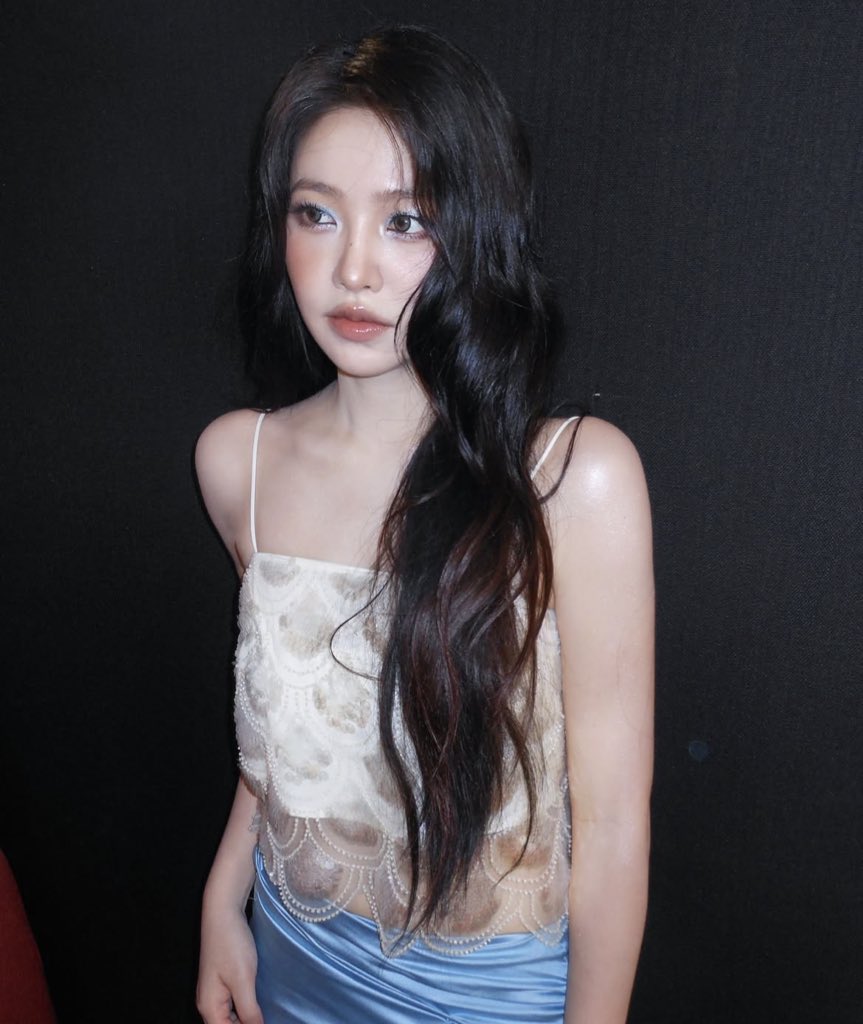cuteyeripics's tweet photo. https://t.co/VUmtd41XXW