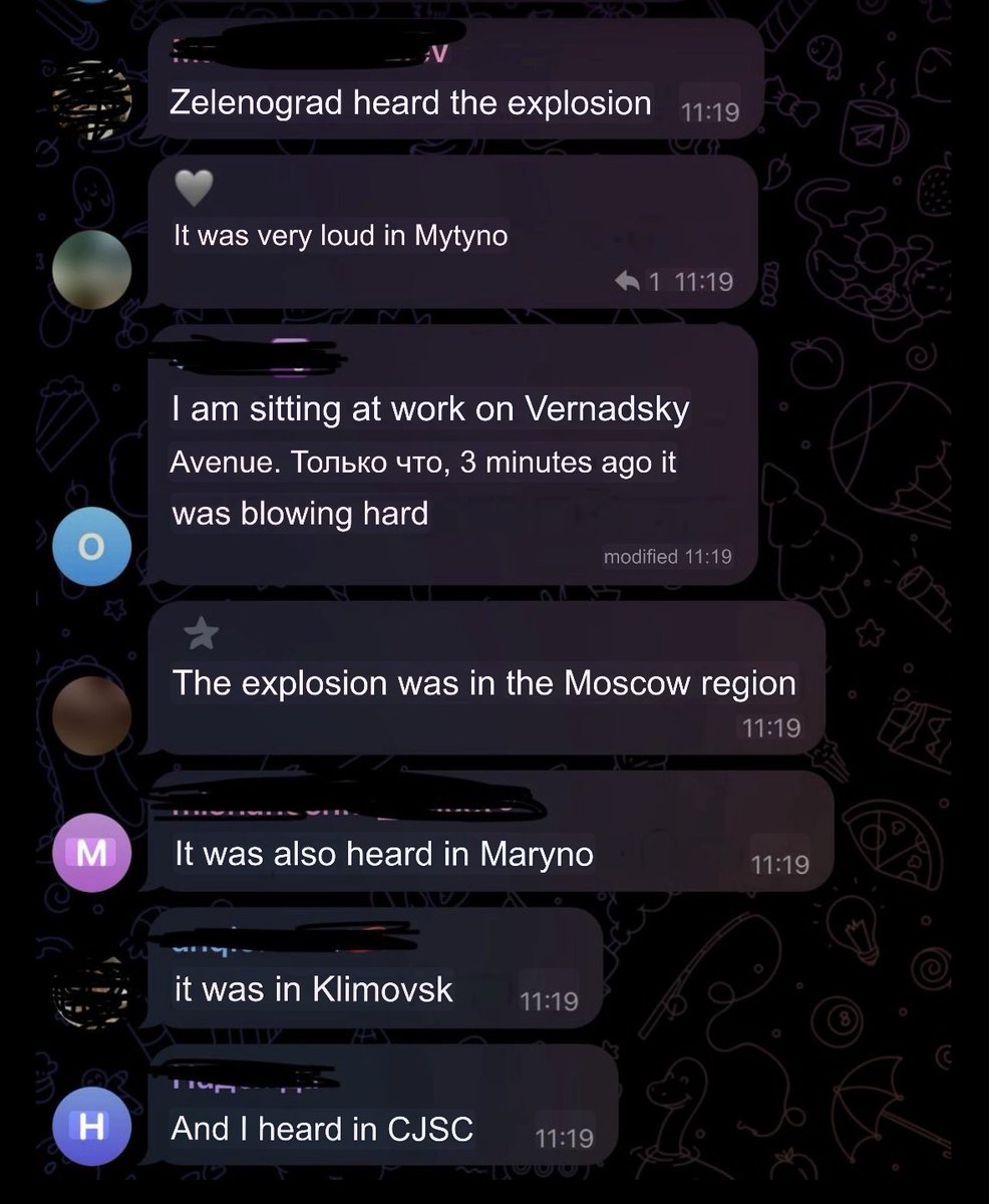 wartranslated's tweet photo. Massive explosion reported across Moscow and the surrounding region around 11 AM. Heard everywhere from the city center to Khimki and Krasnogorsk, rattling windows. No official info yet. https://t.co/aRENo2lK2f