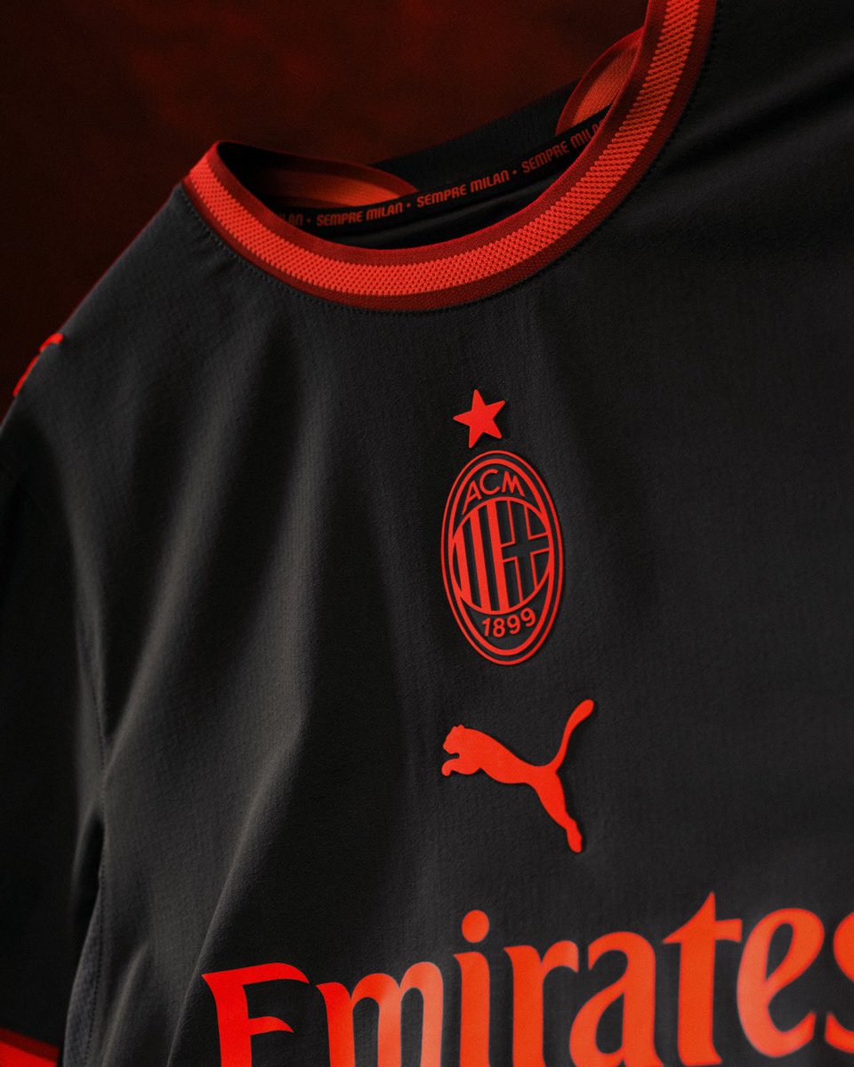vsrsus's tweet photo. PUMA and AC Milan unveil a UV-reactive third kit for the 2026/27 season. https://t.co/7Jafl8kB4N