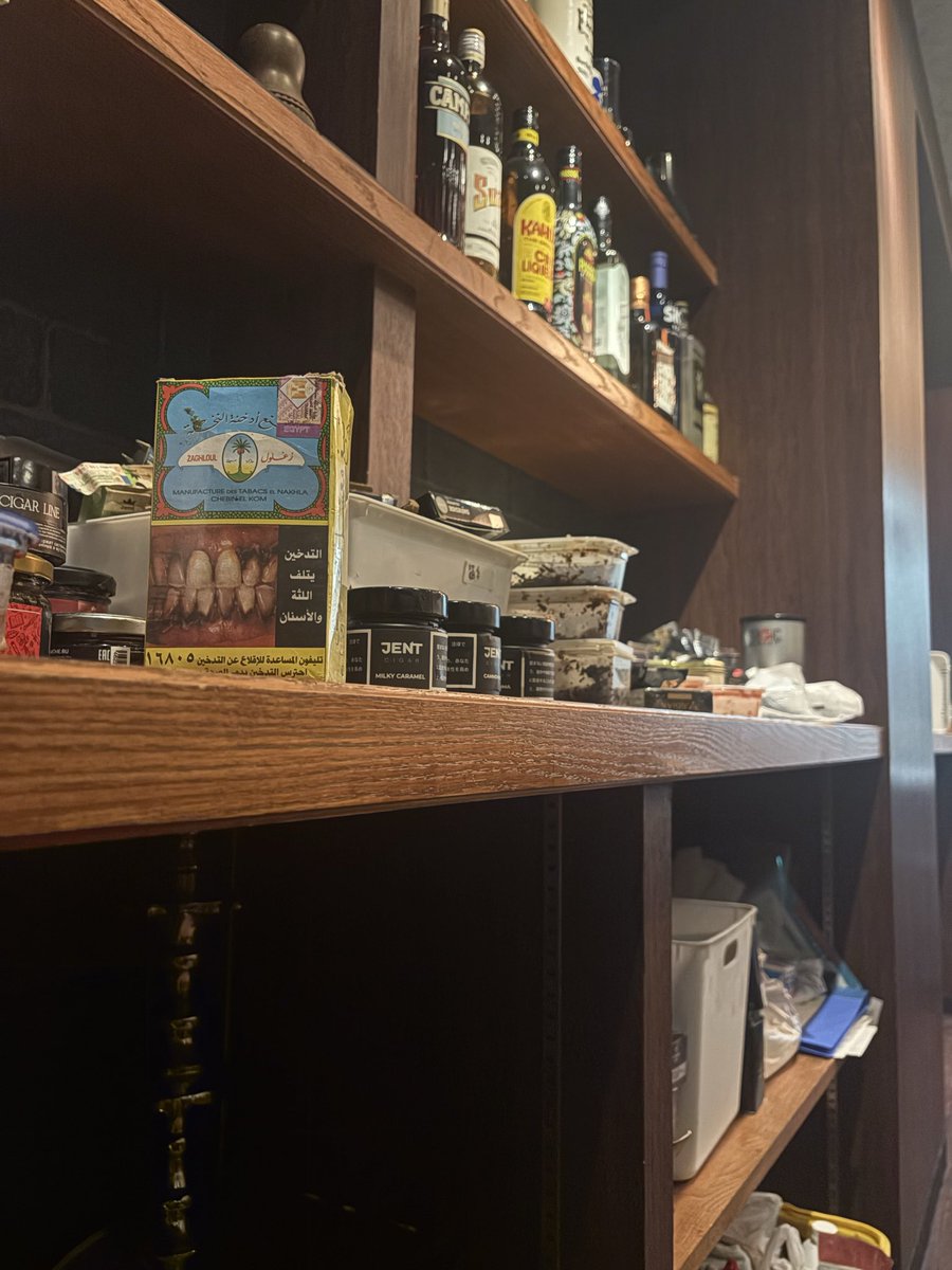 KILN_shisha's tweet photo. 8/5(金)よなちるの準備のため若干オープン遅れてます。申し訳ないです

19：30より営業します https://t.co/RKs9Jlijrj