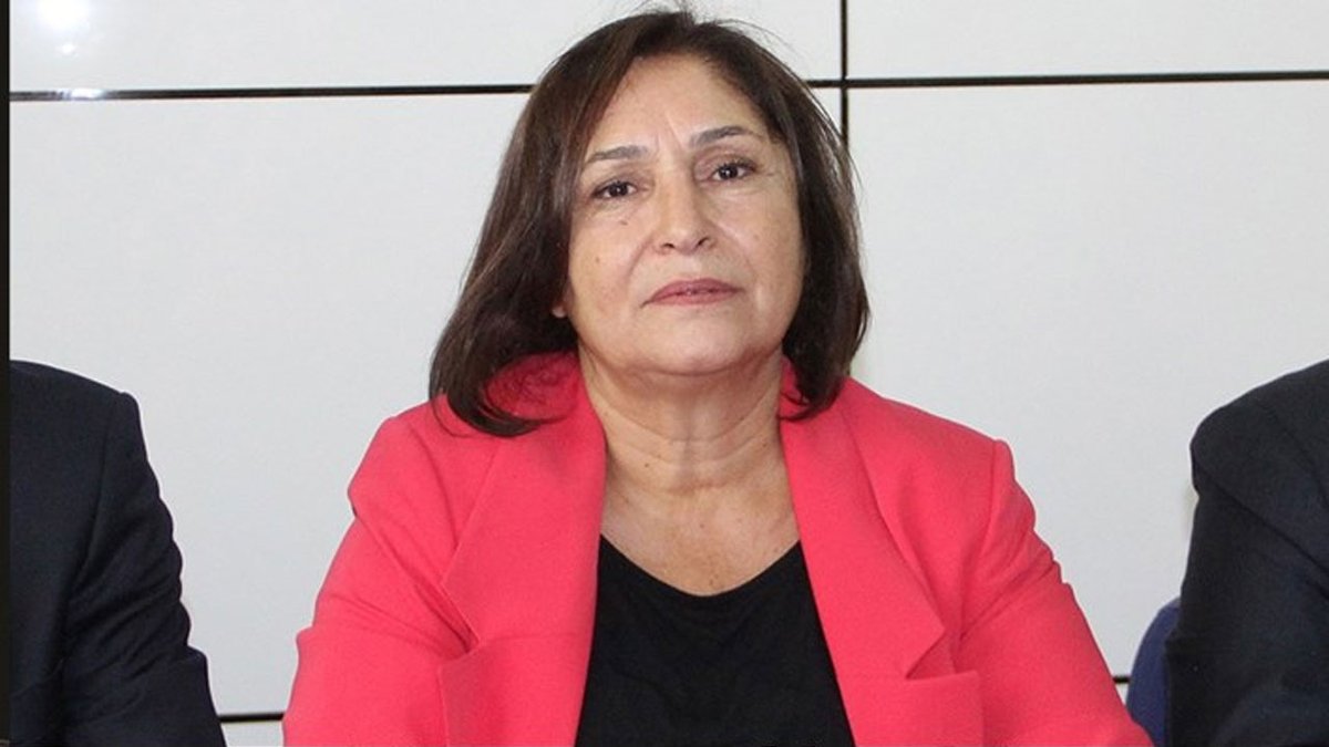 BirGun_Gazetesi's tweet photo. Hastanede tedavi görüyordu: Selvi Kılıçdaroğlu taburcu edildi
https://t.co/qCje0H5g38 https://t.co/v7uu5FhIpa