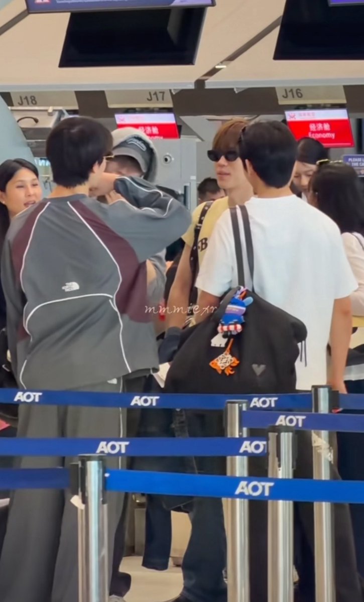 jenany_'s tweet photo. มาเก๊าครั้งนี้ต้องหวานมากแน่ๆ ติดกันขนาดนี้ 🤭🤭

#jimmysea https://t.co/VTGyKcT8Ne