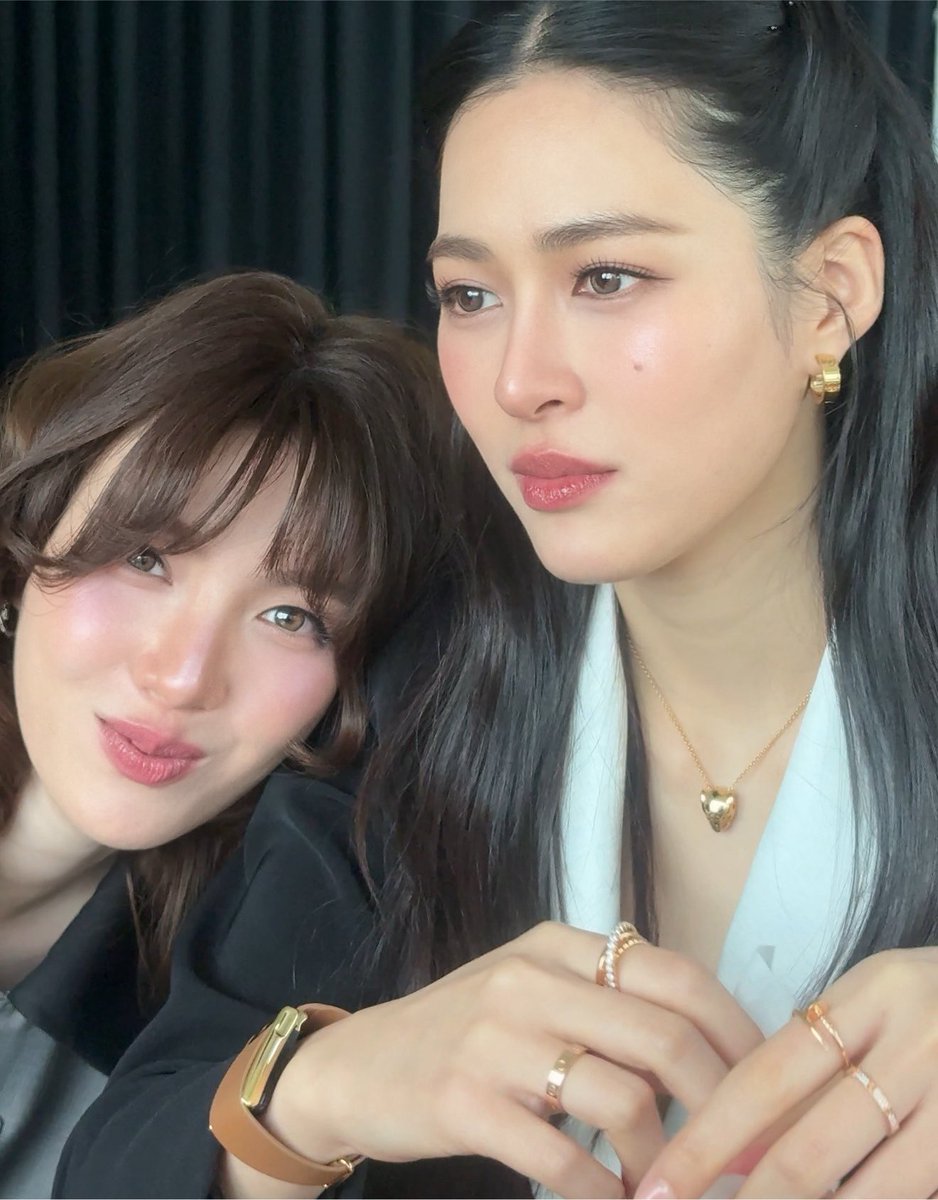 nongplaaaaa's tweet photo. ห๊าาาาาาาา รูปแบบ “ ของใครคะหนู ” มากค่ะคุณ หน้าขิงแบบ 3000% ยอมแล้ว ยอมคิวศูนย์แล้วลูก https://t.co/SU0tVlZWf0
