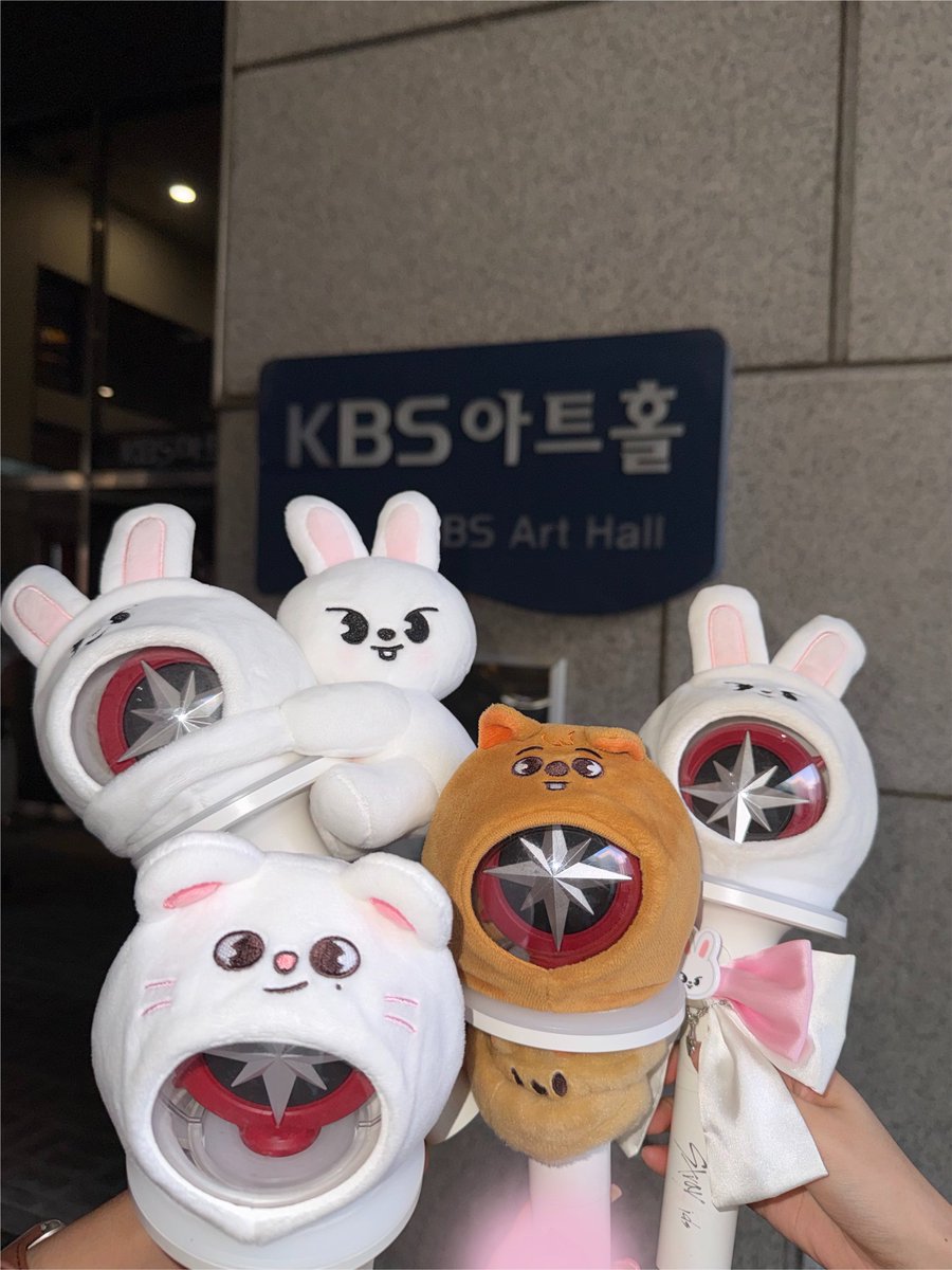 dxstty's tweet photo. 본방도끝^.^ https://t.co/KsqAr7sPQN