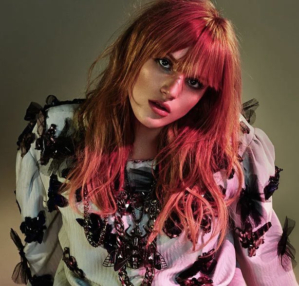 FilmUpdates's tweet photo. Bella Thorne reveals she will direct, write, and star in the ‘SPRING BREAKERS’ sequel. https://t.co/9WFYsm5F7B