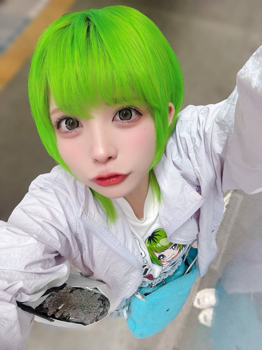 m_ntjo2's tweet photo. 【  二日連続来店告知  】

▶︎  8月8日(土) 

📍大阪府　#ダイアナ枚方店 さま ( @dianahirakata )   

▶︎  8月9日(日)
📍京都府   #ダイアナ山科店 さま ( @dianayamashina )

で二日連続来店配信させて頂きます🎥✨️

✅ 抽選どちらも···▸9時30分〜   /   OPEN ···▸ 10時 

🎥  配信  /  #スロ汁TV にて！

8月8日も！8月9日も！
ダイアナひまわりグループさんで一緒に過ごしませんかっ🌻☀️

皆様のご来店、配信での応援、お待ちしております✨️

オリジナルステッカーもお配りしております！
いつでもお気軽にお声かけください🫶💚

PR