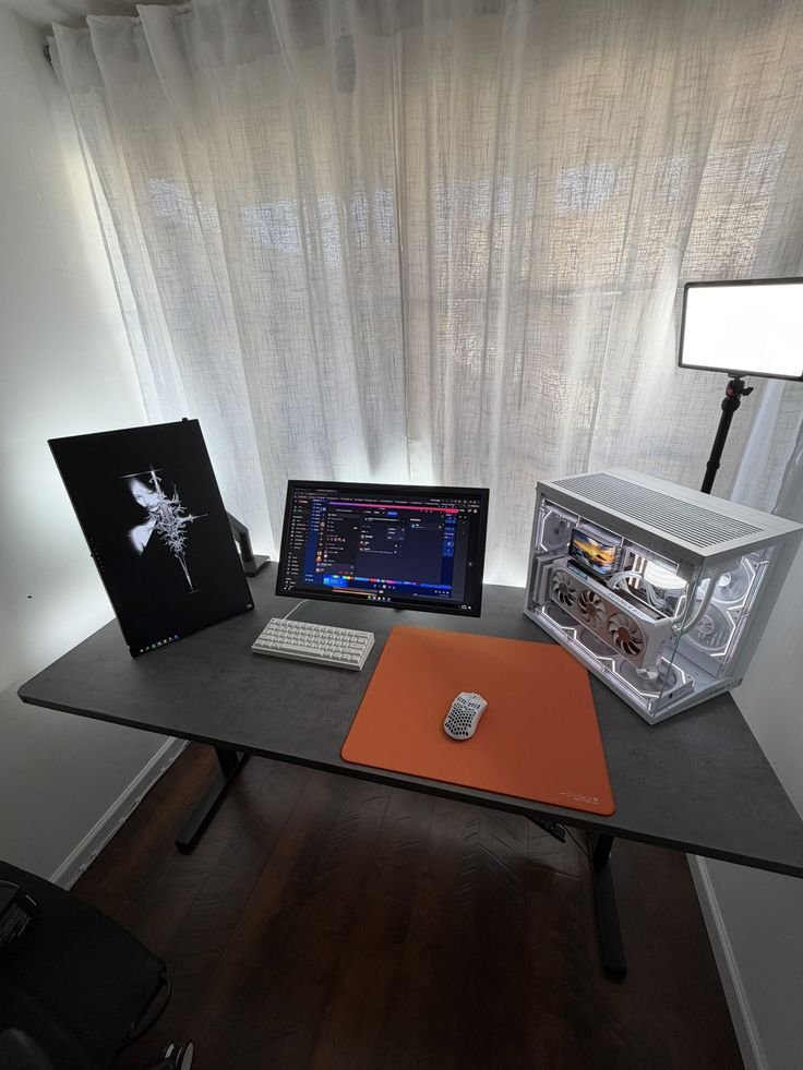 realameerdev's tweet photo. Gaming setup https://t.co/MYeVyp0c6U
