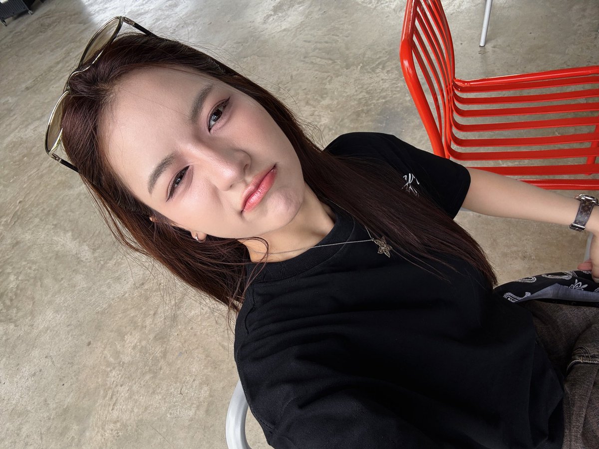 miephat's tweet photo. เอาด้วย

#PlusASelcaDay https://t.co/WDjvJOxpTn