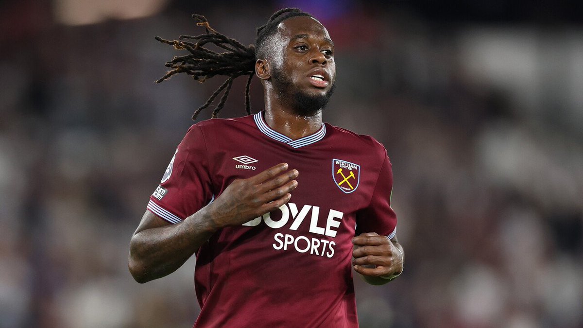 RealHokery's tweet photo. 🚨🔵EXCL: Everton are in advanced talks to sign Aaron Wan-Bissaka from West Ham, with personal terms having already been agreed with the right-back. David Moyes understood to be keen on signing with #WHUFC expecting player to leave this window. #EFC  

[📰: @RoshaneSport] https://t.co/n3eQ7NUKla